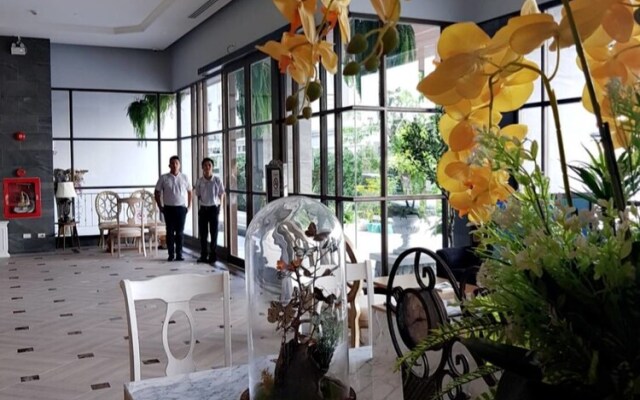 VST Residence