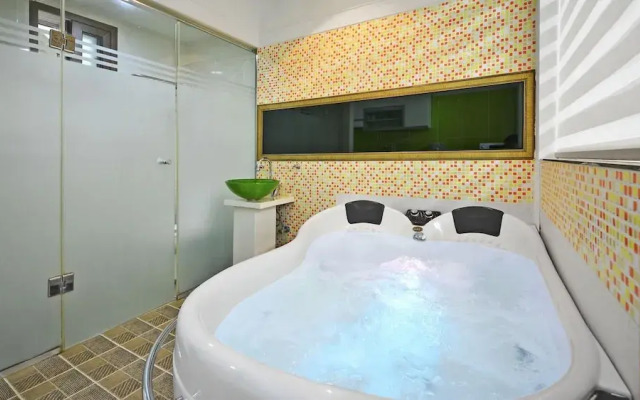 Gyeongju Green Valley Spa Pension