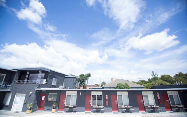 Siesta Central Apartments