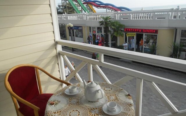 Lighthouse Hotel