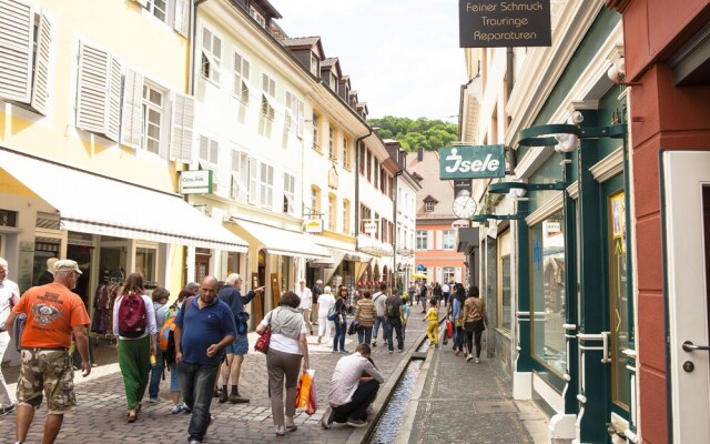 New England Apartment