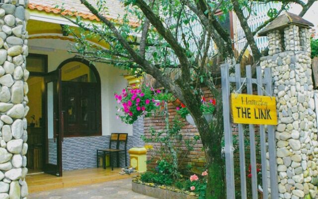 The Link Homestay - Hostel