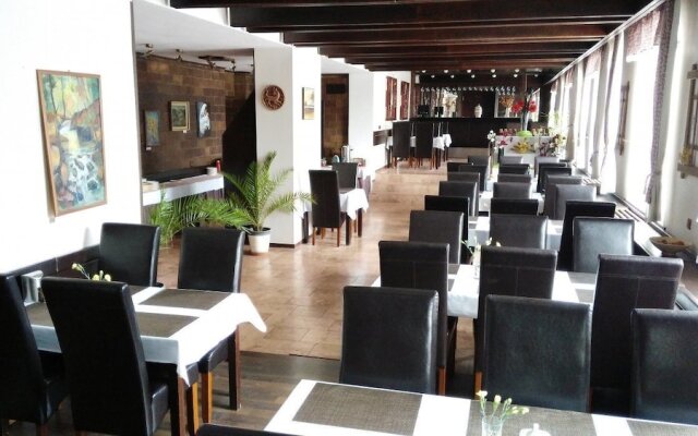 Hotel Ondráš z Beskyd