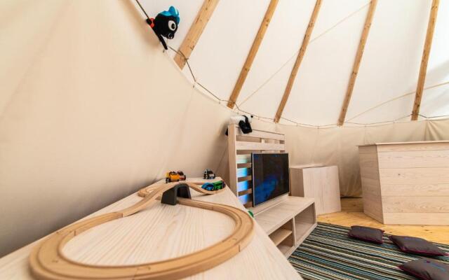 Arena One 99 Glamping