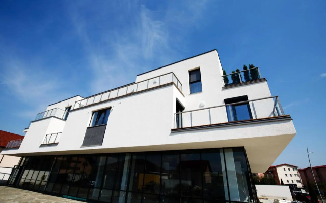Ramino Apartments