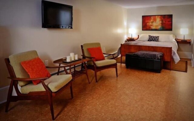 Parker House Suites