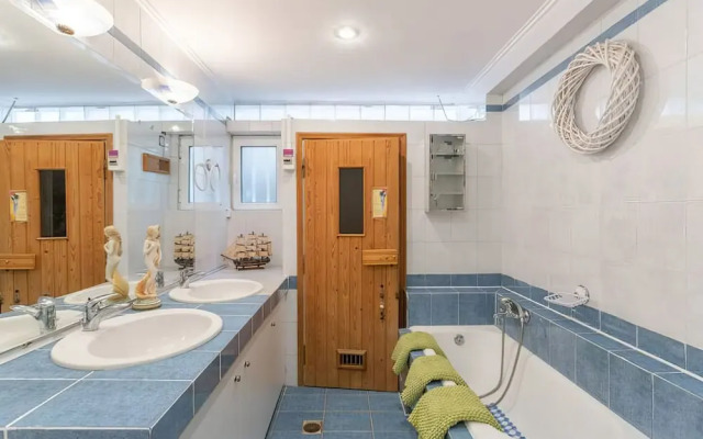 Amomos Villa with Swimming Pool
