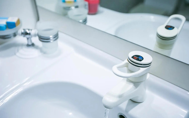 Spacious Apartment Next To Metro - Marousi