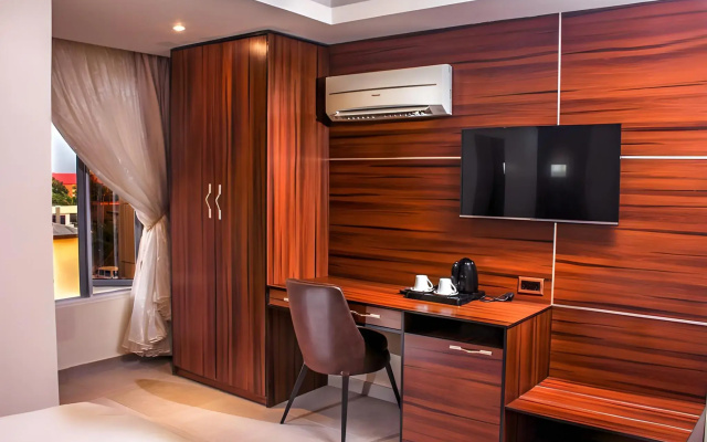 Joshesther Olive Hotel