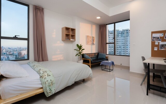 Minimalist Apartment Rivergate