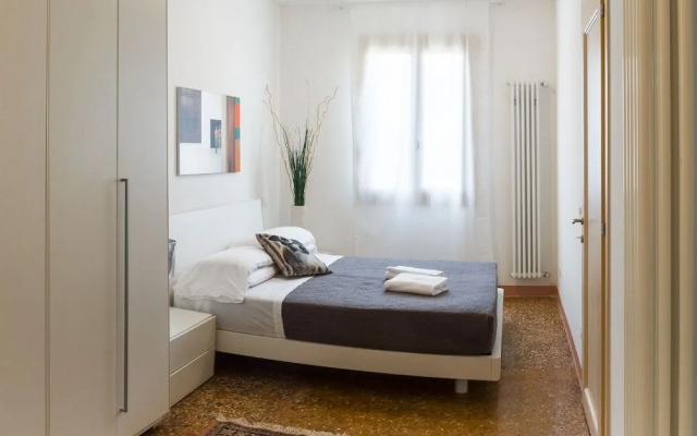 Accademia Charm Apartments