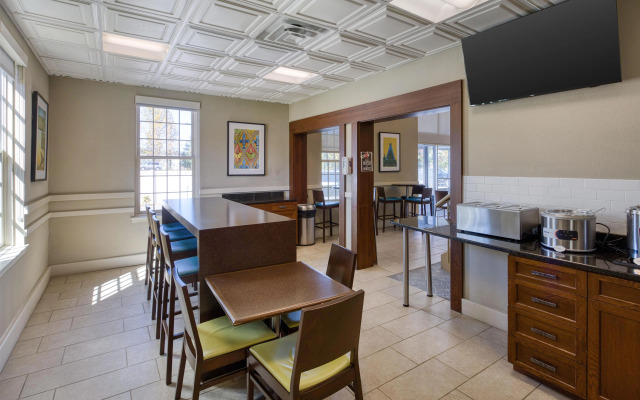 Best Western Hendersonville Inn