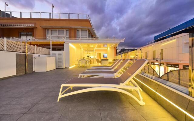 Mogan Beachfront apartment V&L
