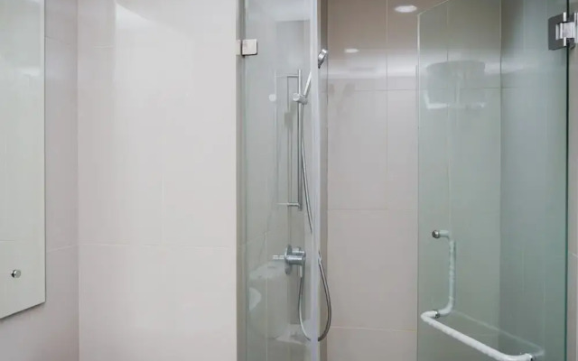 Cozy Living 1Br At M-Town Signature Apartment