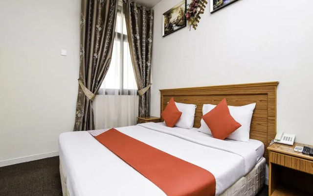 OYO 159 Sports Piaza Hotel