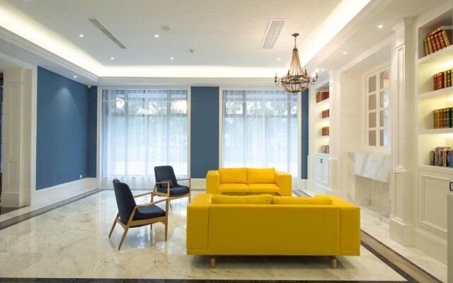 Fanpu Arts Hotel Tongxiang