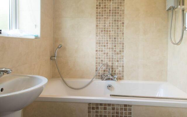 Clairmont Guest House