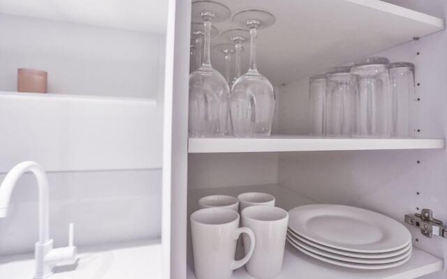 South Yarra Claremont Apartment