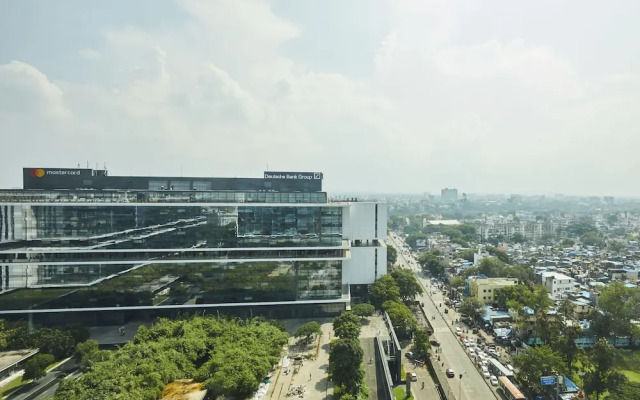 The Ritz-Carlton, Pune