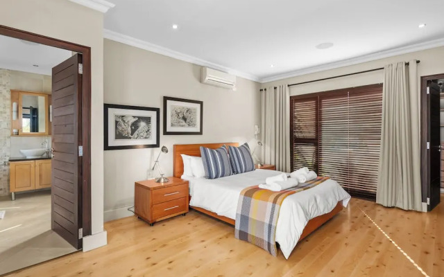 San Lameer Villa Rentals 14205