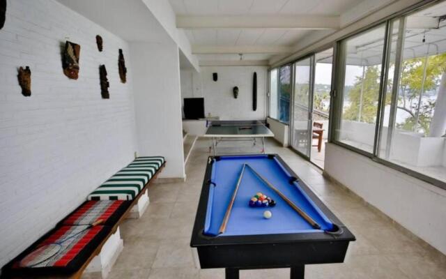 7BR Impresionante Casa De LAGO Con Alberca