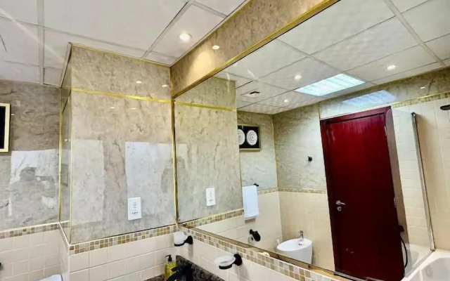 2BR Luxury Apartment Marina View