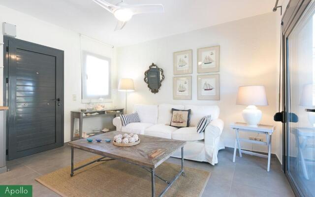 #FLH - Apollo Beachfront House in Pefkohori