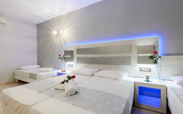 Savvas De Val Hotel