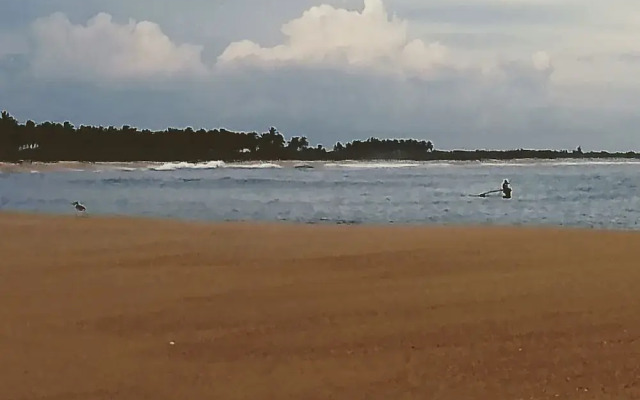 Kalimetiya Beach Cabana Near Beach 4 Minutes Walk