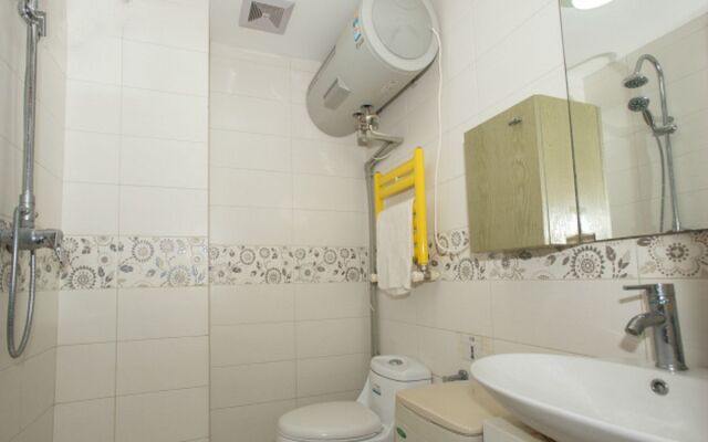 Qingdao May Flower Apartment