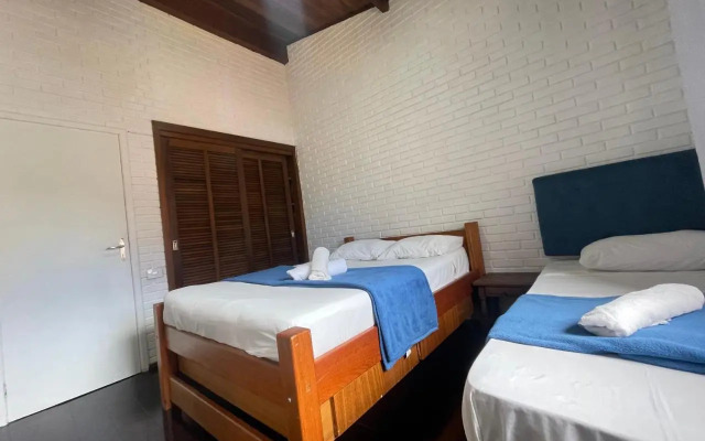 Mare Blu - Pousada Hostel