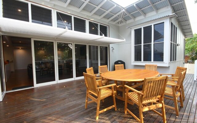 Cavvanbah Seaside Cottage