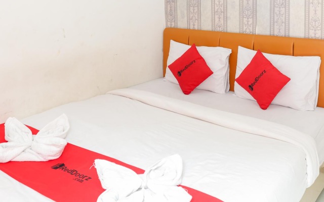 RedDoorz Syariah @ Dewandaru Malang