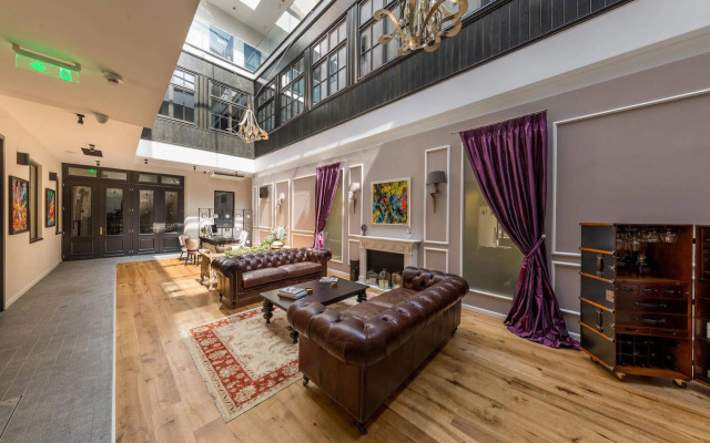 The Mansion Boutique Hotel