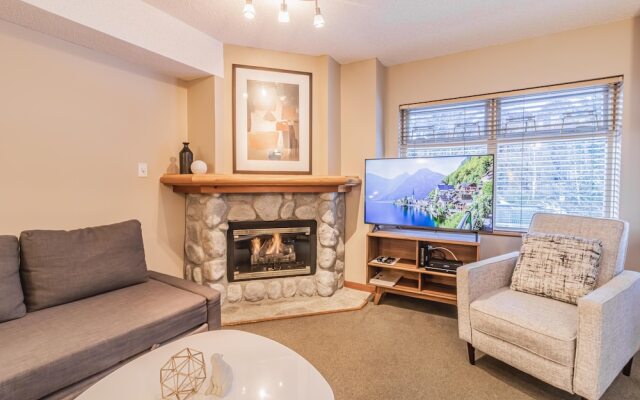 Whistler Vacation Club Lake Placid Lodge - 225