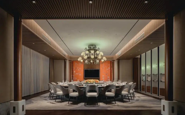 Hualuxe Kunshan Huaqiao