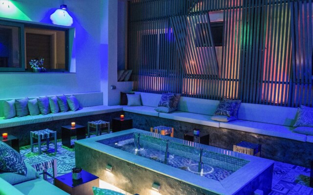 Urbano Hotel