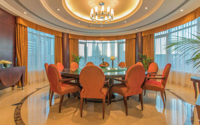 Swissotel Al Murooj Dubai Hotel