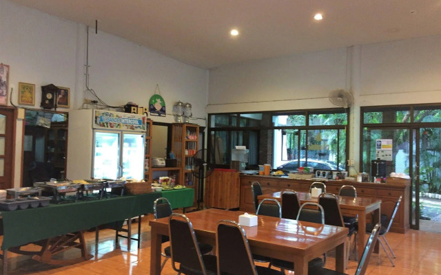 Baan Ing Khao Resort