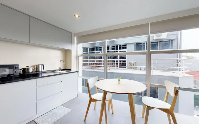 International Service Apartments