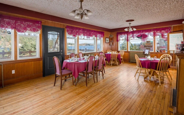 Jeddore Lodge Cabins