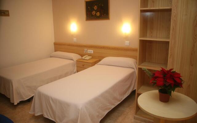 Hostal El Altet