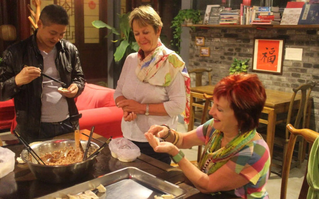 Old Beijing Square Hotel