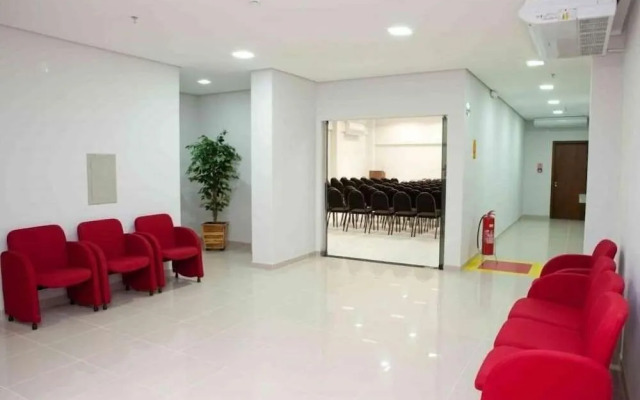 Serras Hotel