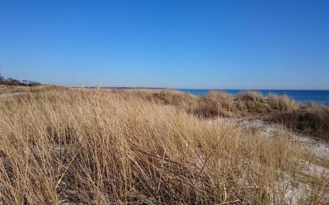 Mini-villa 200 m From Kampinge Beach