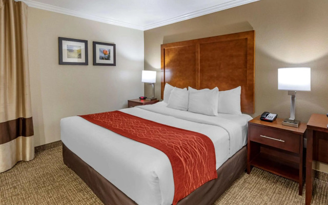 Comfort Inn Fontana
