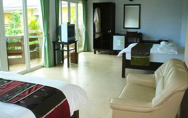 Bacchus Home Resort