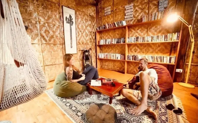 Nautilus Hostel & Hammocks