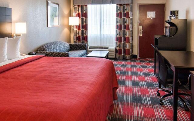 Quality Inn near Parc Natchitoches