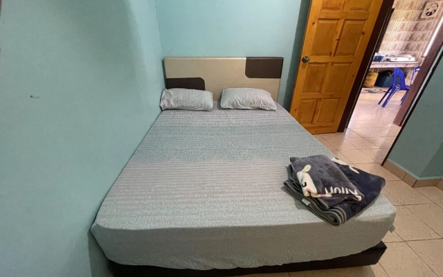 OYO Home  90588 Nadine Guesthouse